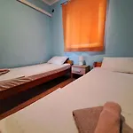 Mazalovic Apartamento *