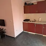 Mazalovic Apartamento *